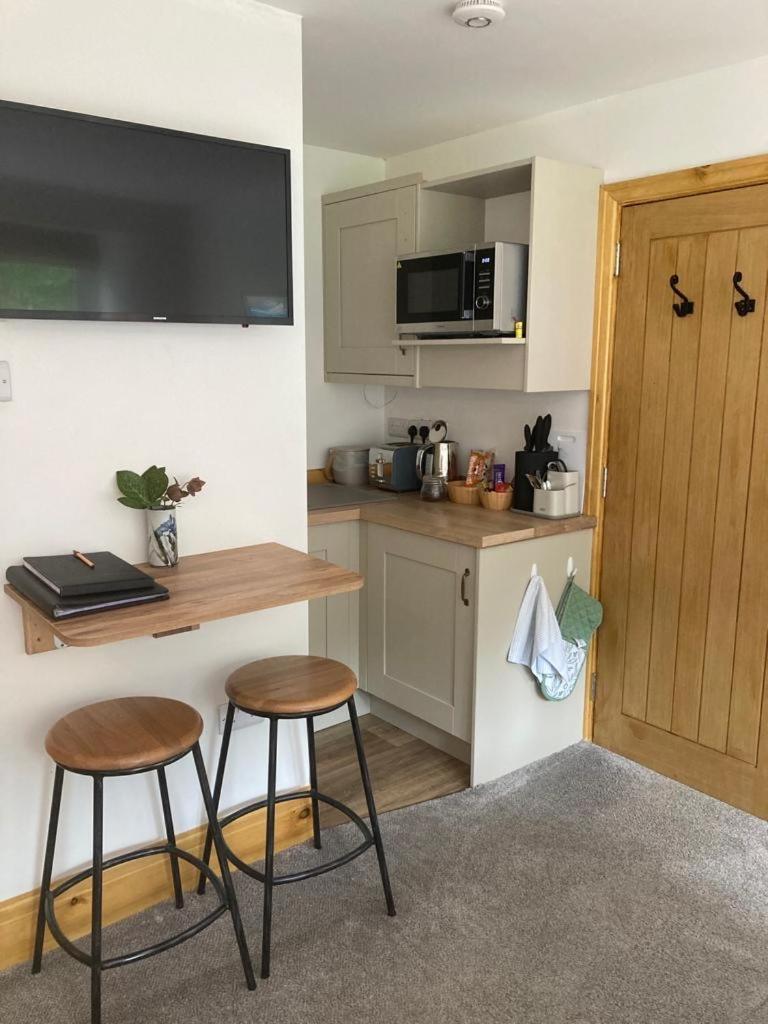 The Snug At Greystones Apartment *